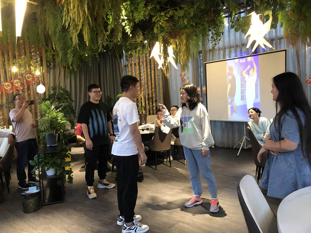 2021“情滿中秋”公司中秋團(tuán)建晚宴活動(dòng)圓滿舉行