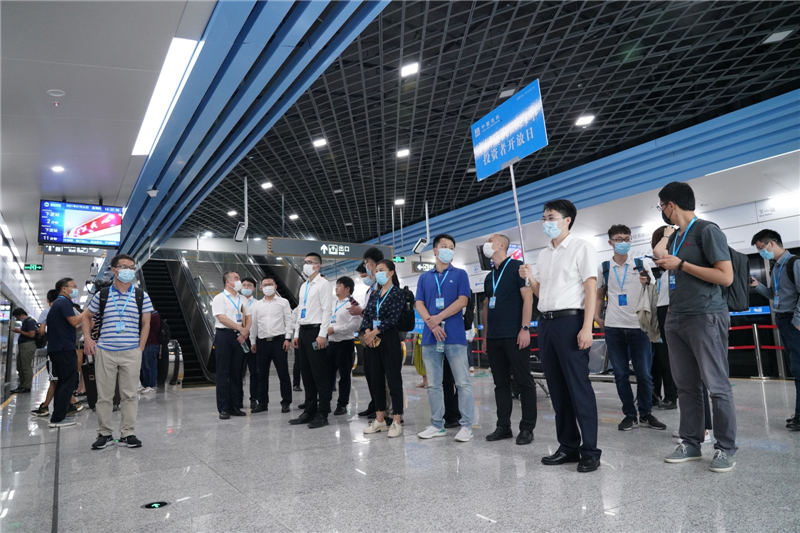 中國建筑舉辦2021年“新型基礎(chǔ)設(shè)施建設(shè)”投資者開放活動(dòng)